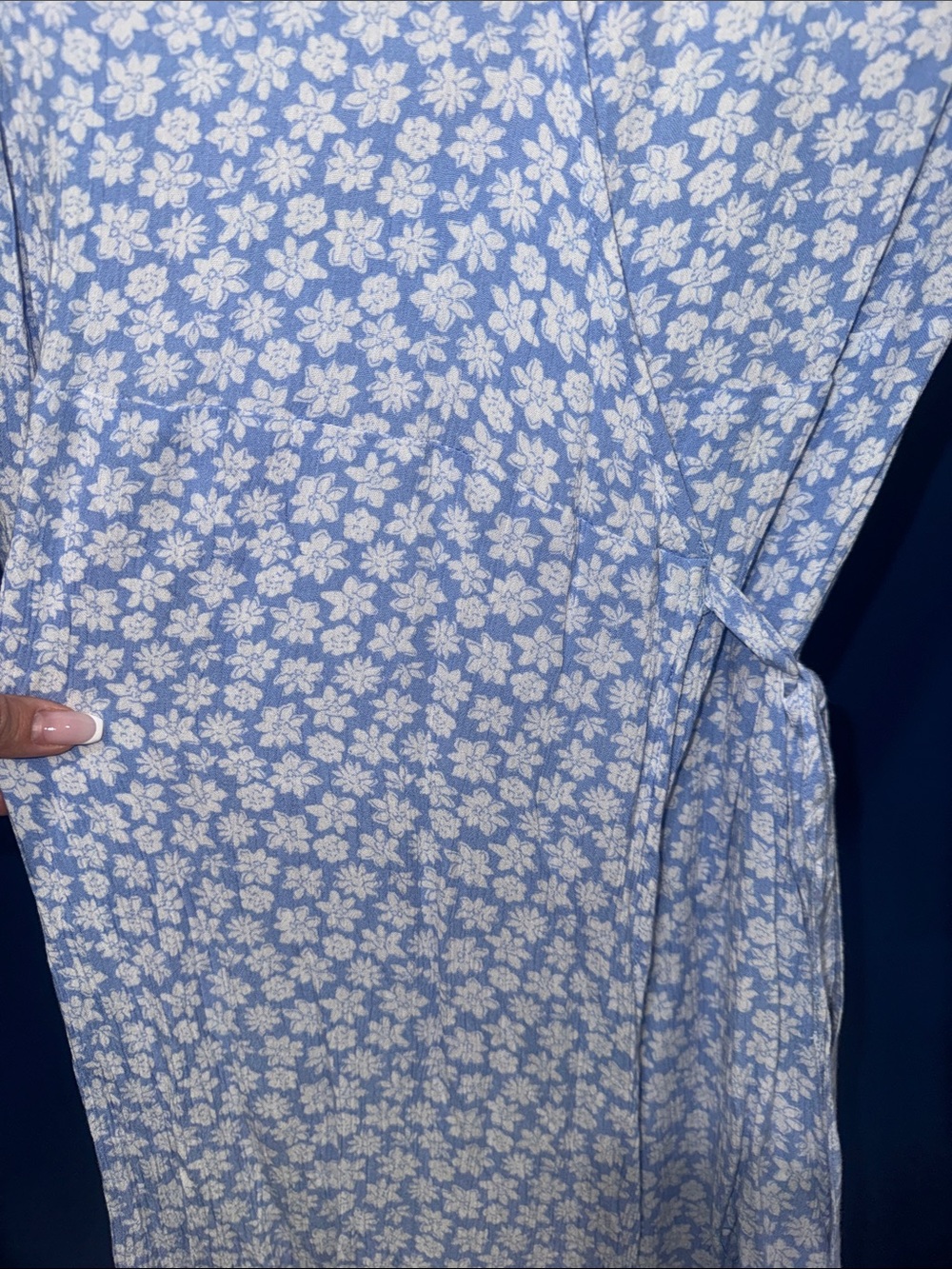 Billabong -Sky Blue Floral Wrap Dress Size Small 🌼 - Picture 9 of 17